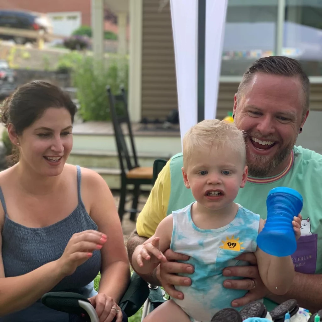 The-Lush-Family-celebrating-their-sons-second-birthday