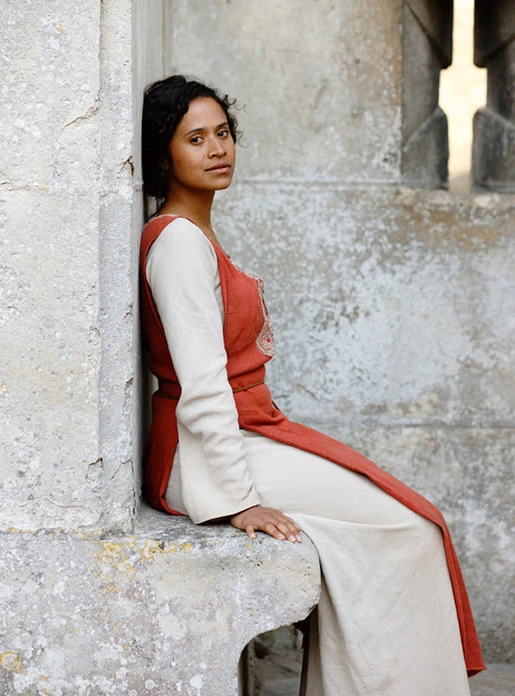 Is Angel Coulby Married? A Peek into Her Love Life