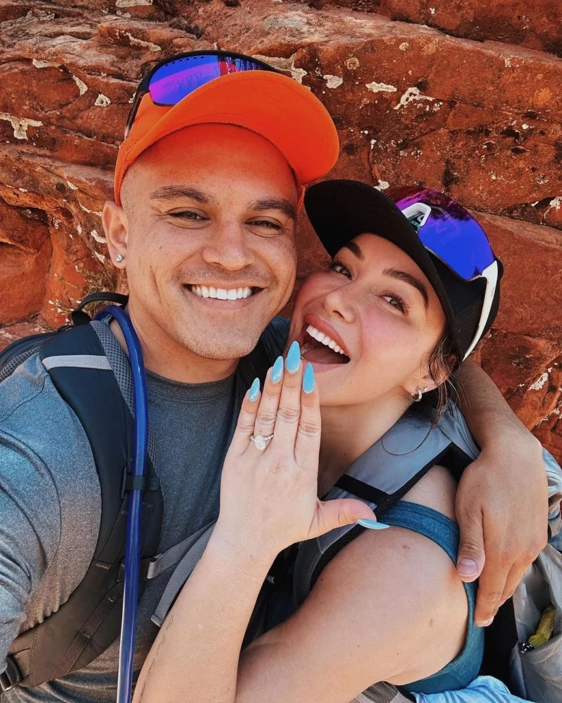 chiquis-rivera-showed-off-her-engagement-ring-with-her-boyfreind
